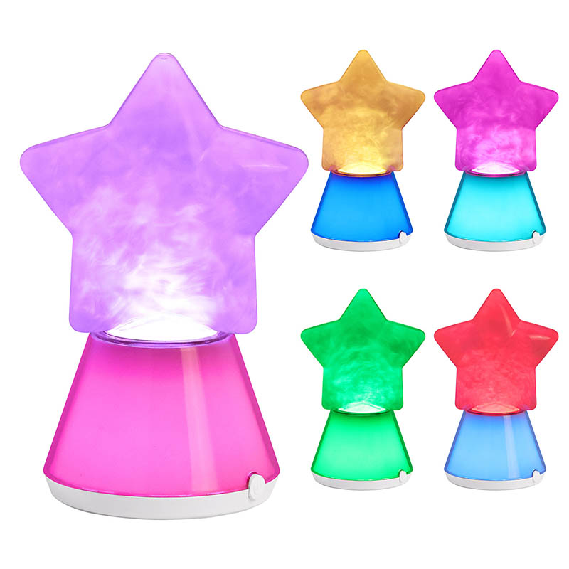 Luce notturna RGB nuvolosa con ombra a stella
