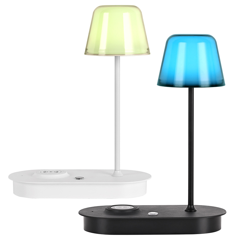 Lampada da scrivania del caricatore wireless con luce RGB
